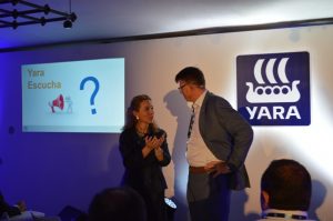  Monica Andres, CEO of Yara Iberian, and Terje Knutsen, global director of Yara agriculture segment. 