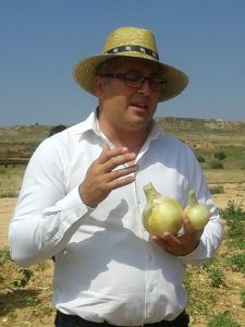 Daniel Molina, president of the CRDO Onion Sources of Ebro.