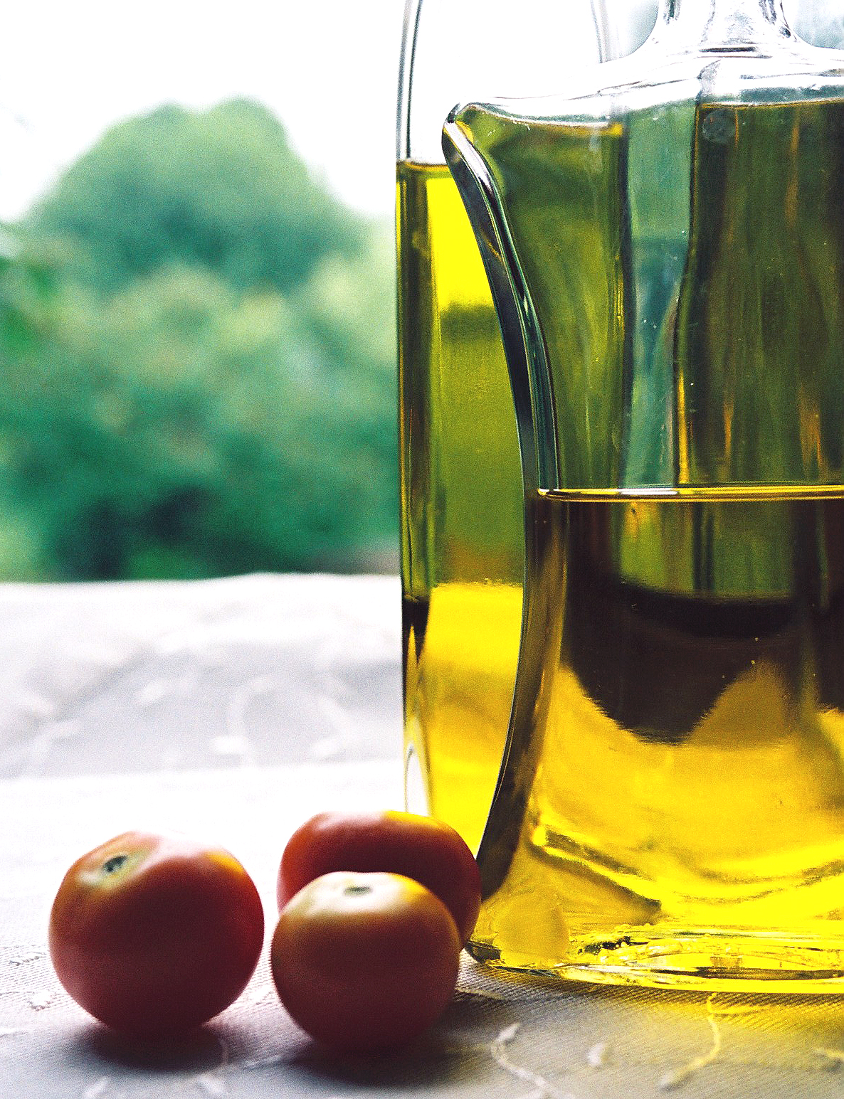 Оливковое масло. Сок лето фото. Olive Oil. Оливковое масло фото и тело.