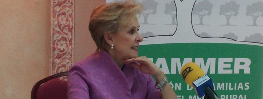 Carmen Quintanilla, presidenta de AFAMMER, en rueda de prensa el 13 de octubre de 2015. Imagen: AFAMMER